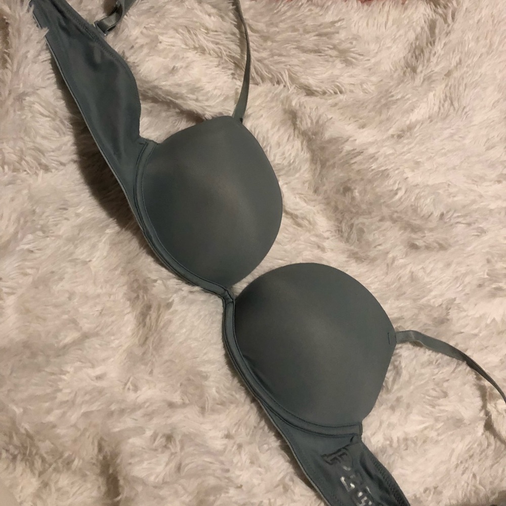 Blue Victoria’s Secret Pink Bra